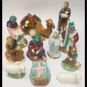 VINTAGE HOLLAND MOLD NATIVITY SET